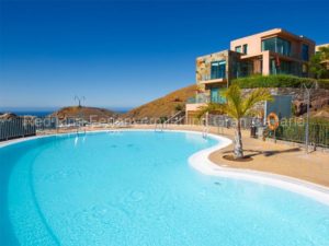 Luxus Ferienhaus Maspalomas, am Golf Salobre mit beheiztem Gemeinschaftspool.