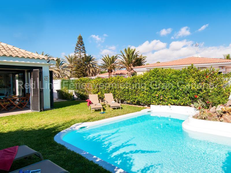 Maspalomas schickes Ferienhaus mit Privatpool & Garten