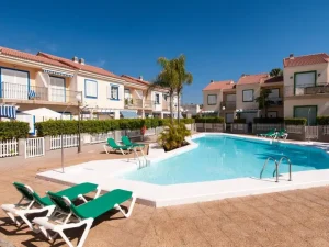 Ferienwohnung Marina Port 15 – Ihr stilvoller Rückzugsort am Meer